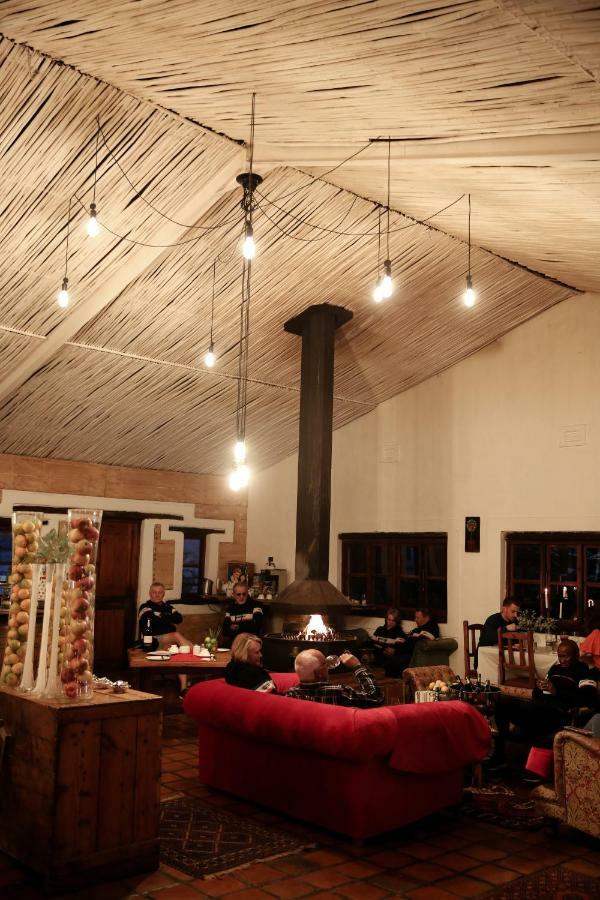 De Opstal Country Lodge 奥茨胡恩 外观 照片